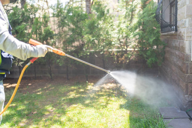 Best Commercial Pest Control Services  in Rugby, ND